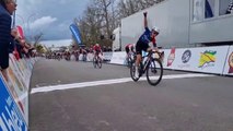 Tour de Normandie Cycliste Femmes 2023 - Gladys Verhulst de la FDJ-Suez remporte la 1ère étape, Alzini 2e