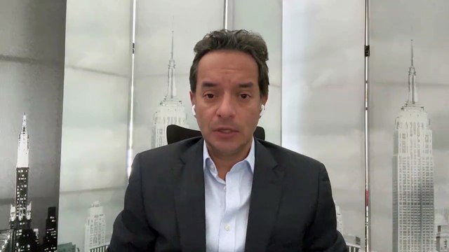 Andrés Bernal critica a Gustavo Petro por pedir que los fondos privados de pensión trajeran los recursos al país