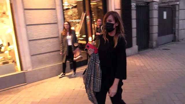 Primeras palabras de Lara Dibildos tras la muerte de su madre, Laura Valenzuela