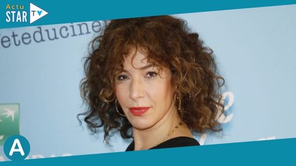 Anne Depetrini prête à "fonctionner sous antidépresseurs" ? Cette drôle de manie qui lui a évité le