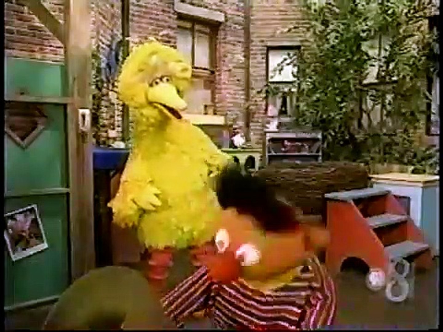 Sesame Street Episode 4031 (Karaoke Night on Sesame StreetSeason Premiere)  (2003)