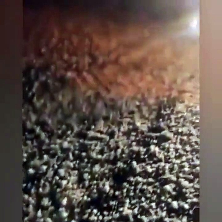 Süper hücre hareketliliğinden sonra Kilis'e ceviz büyüklüğünde dolu yağmaya başladı