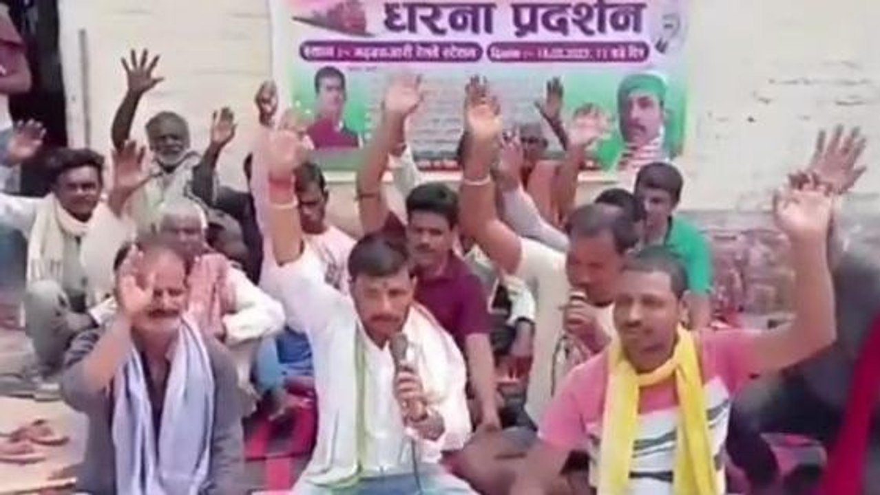 सुपौल: विभिन्न मांगों को लेकर ग्रामीणों नें रेल...
