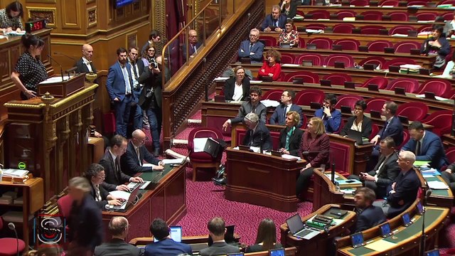 Detenidas 61 personas por disturbios en París en protesta por la reforma de las pensiones