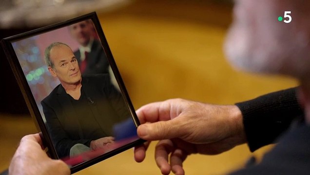 Laurent Baffie a confié avoir fait la totale Laurent Baffie dans l'émission Chauves, la revanche diffusée sur France 5.