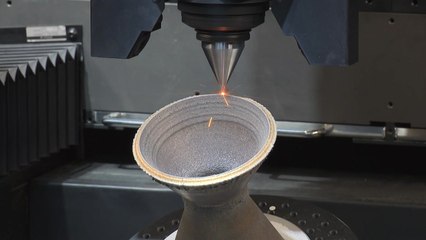 '뿌리산업' 금형업계, 전기요금 인상 등 삼중고로 몸살 / YTN