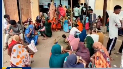 बड़वानी :आधार अपडेशन के लिए घंटों करना पड़ रहा इंतजार, आमजन परेशान