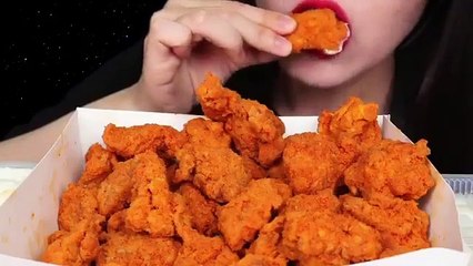 Mouth-Watering and Free ASMR Chicken Eating - A True Foodie Delight
