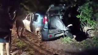 Policiais se surpreendem ao encontrar boi de grande porte dentro de carro roubado no Ceará