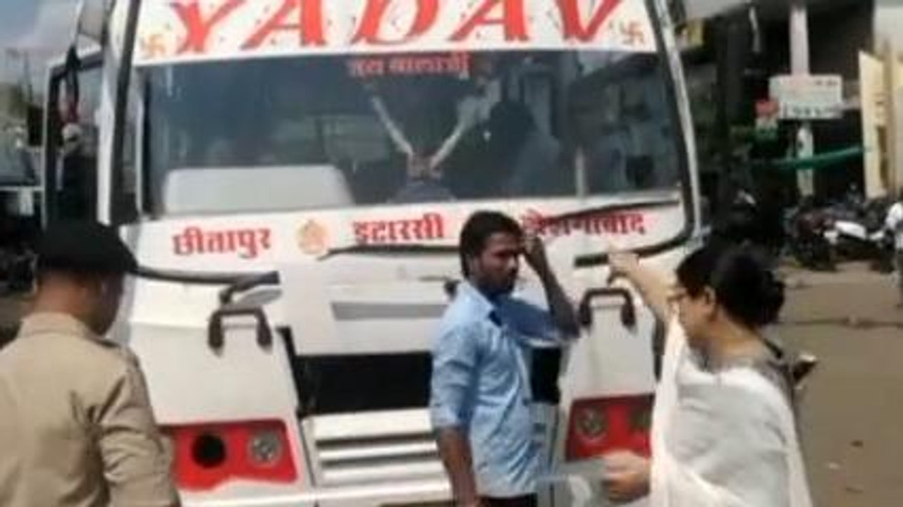 नर्मदापुरम: सडक पर उतरे अधिकारी बस चालकों में हड़कंप, कई वाहन किये जप्त
