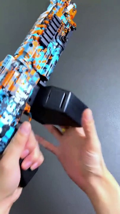 There isn't a man who wouldn't love to have a toy gun like this, is there_