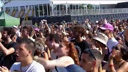 Dante Spinetta cantó con su hija Vida en el Día 1 del Lollapalooza