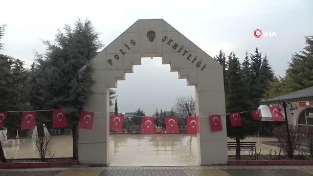 Depremde şehit olan polis memuru 8 Mart Şehitleri Anma Gününde unutulmadı