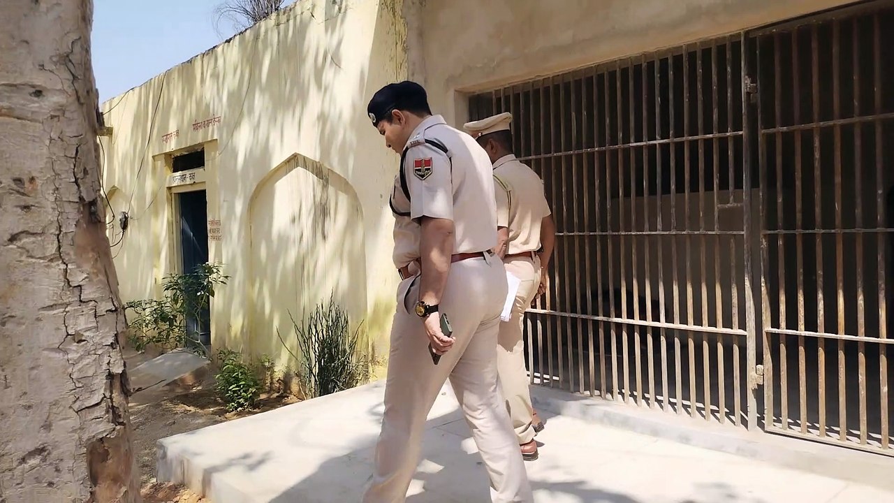 एसपी ने पुलिस थाने का किया निरीक्षण