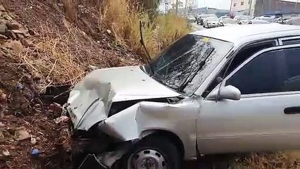 ¡Macanazos! Conductores de turismos chocan en la colonia San Miguel de la capital