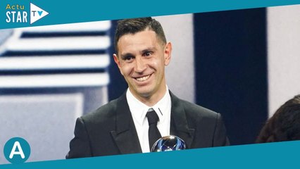 Emiliano Martinez élu meilleur gardien de l'année : la réaction de Kylian Mbappé fait bondir les int