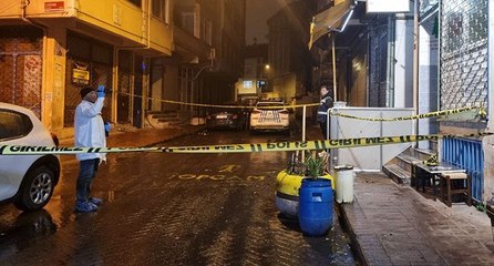 Beyoğlu’nda kıraathanede silahlı saldırı:3 yaralı