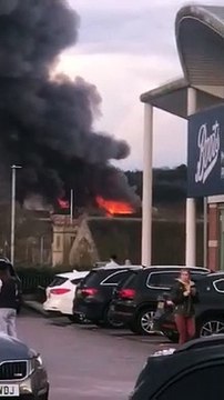 Smoke billows from huge Mansfield fire