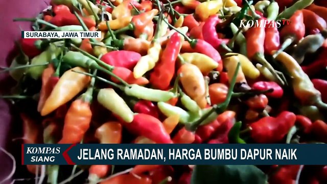 Jelang Ramadan, Harga Bumbu Dapur di Pasar Dukuh Kupang Surabaya Naik