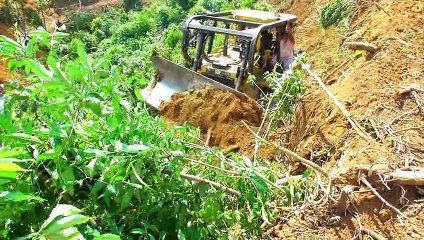 Easy Ways to Work In Mountain Gardens || Bulldozer D6R XL