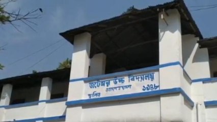 ফালাকাটা: উত্তরপত্র কম..প্রকাশ্যে আসতেই আলোড়ন ! দায়ভার নিয়ে টানাপোড়েন