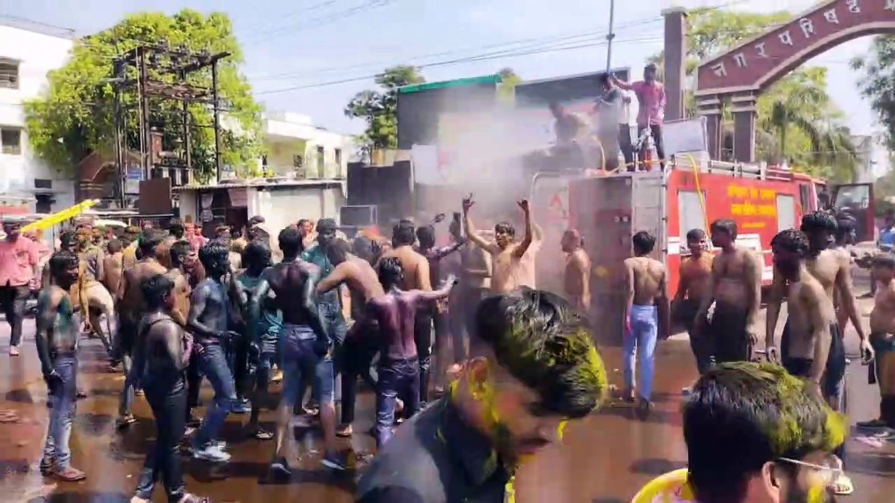कांठल में उड़ाया रंग और गुलाल: जिलेभर में हर्ष...