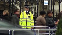 Racismo, homofobia e sexismo na Polícia Metropolitana de Londres