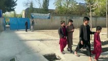 Talibã ordena volta às aulas, mas não avisa alunos