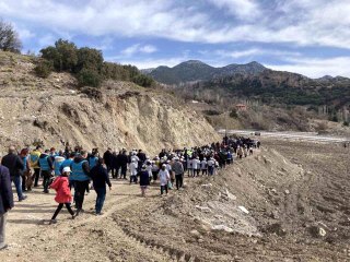 Burdur'da deprem şehitleri anısına hatıra ormanı
