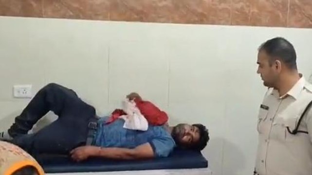 मुरैना: अंगूर के ठेले वाले युवक को मारे चाकू, घायल को किया गया भर्ती