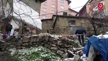 Hakkari'de heyelan nedeniyle 3 ev tahliye edildi