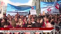 Kemal Kılıçdaroğlu, İzmir'de “Hepimiz Kemal’iz, Hepimiz Adayız” pankartları ile karşılandı