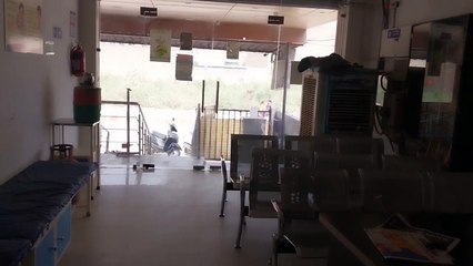 गतिरोध बरकरार, ताले में बंद चिकित्सा सुविधा