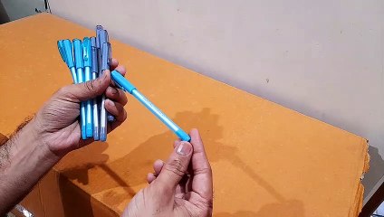 Unboxing and Review of UNOMAX FROSTRON GEL PEN for students