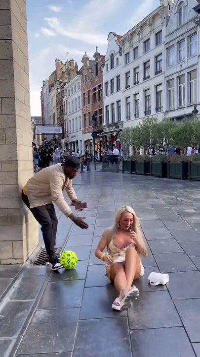 what_a_humiliation_#footballshorts_#freestylefootball_#diallofreestyle#bruxelles_#reel(720p)