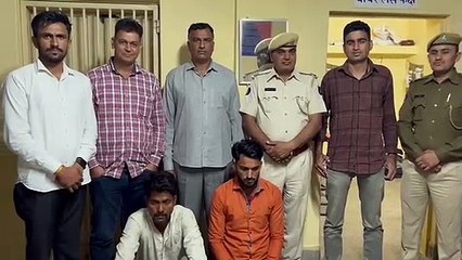 अवैध हथियार और जिंदा कारतूस लेकर घूम रहे तीन युवक पकड़े