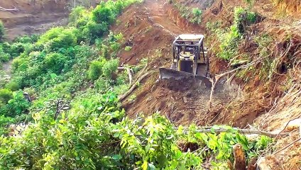 Bulldozers Fail to Dig Mountain Rock || Bulldozers Fail to Dig