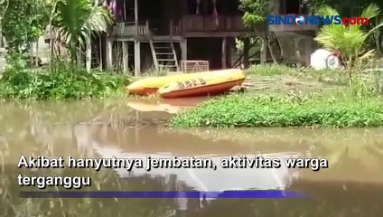 Tải video: Sungai Ogan Meluap, 6 Jembatan Hanyut di Ogan Ilir