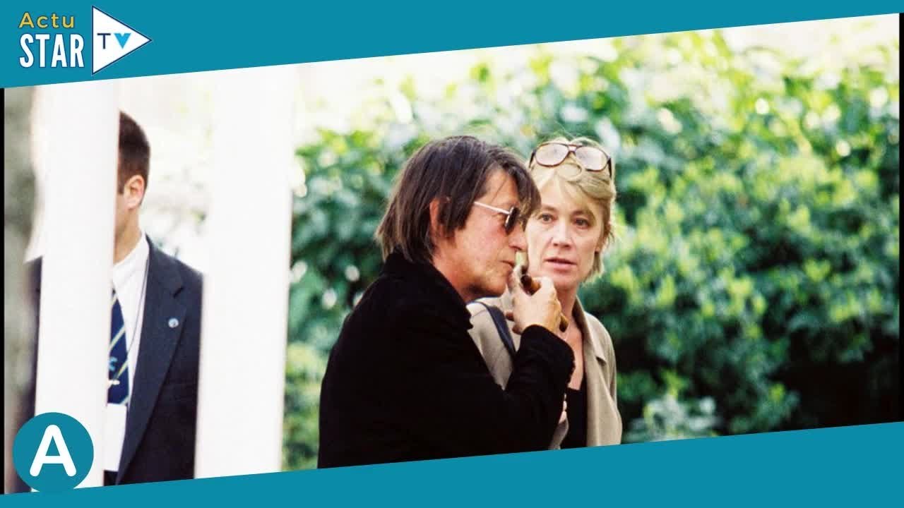 Françoise Hardy choquée par la "petite conspiration" de Jacques Dutronc après leur première nuit d'a
