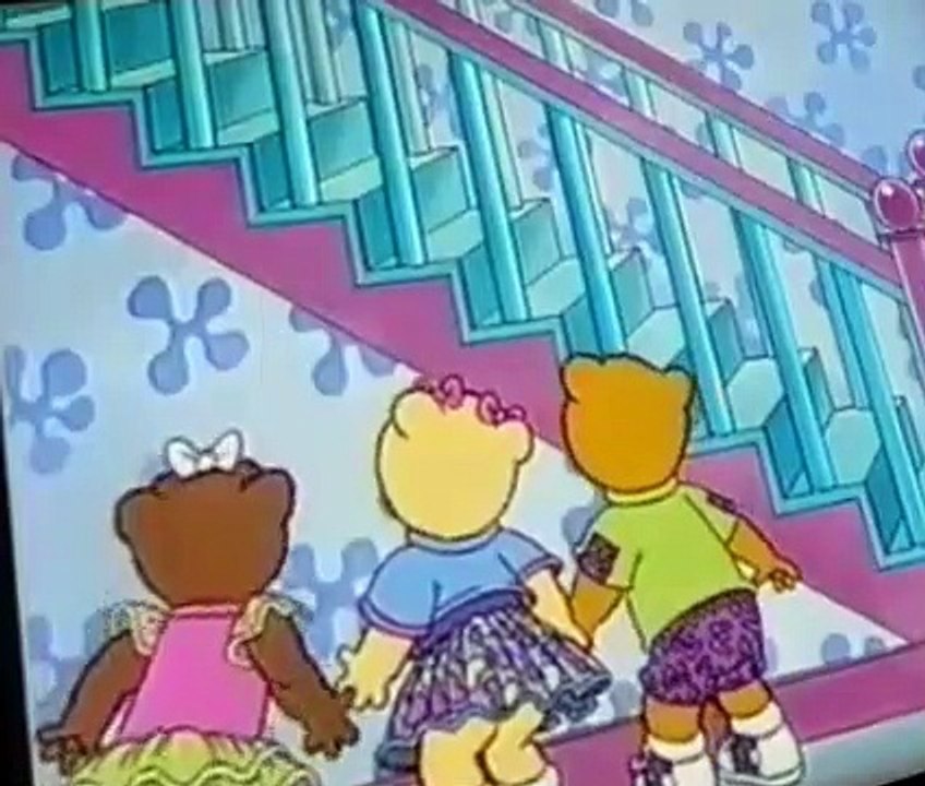 Bananas in Pyjamas E071 - Pyjama Party