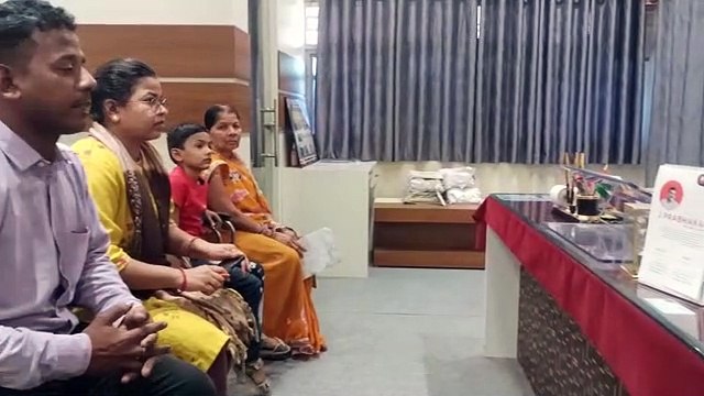 पापा के काम बहुत ही चुनौतियों से भरे हैं - पावनी चौरे