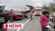 Twelve Singaporeans injured in crash on NSE near Pagoh