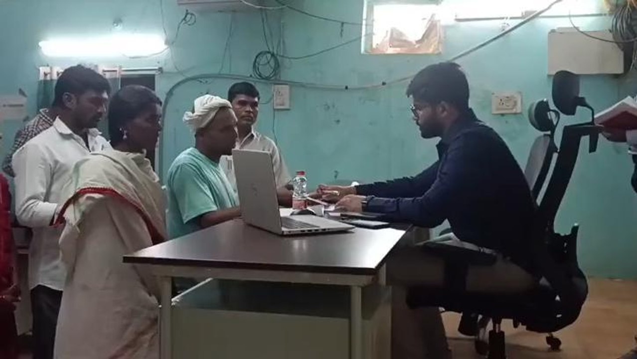 నిర్మల్: ఫిర్యాదులు స్వీకరించిన జిల్లా కలెక్టర్