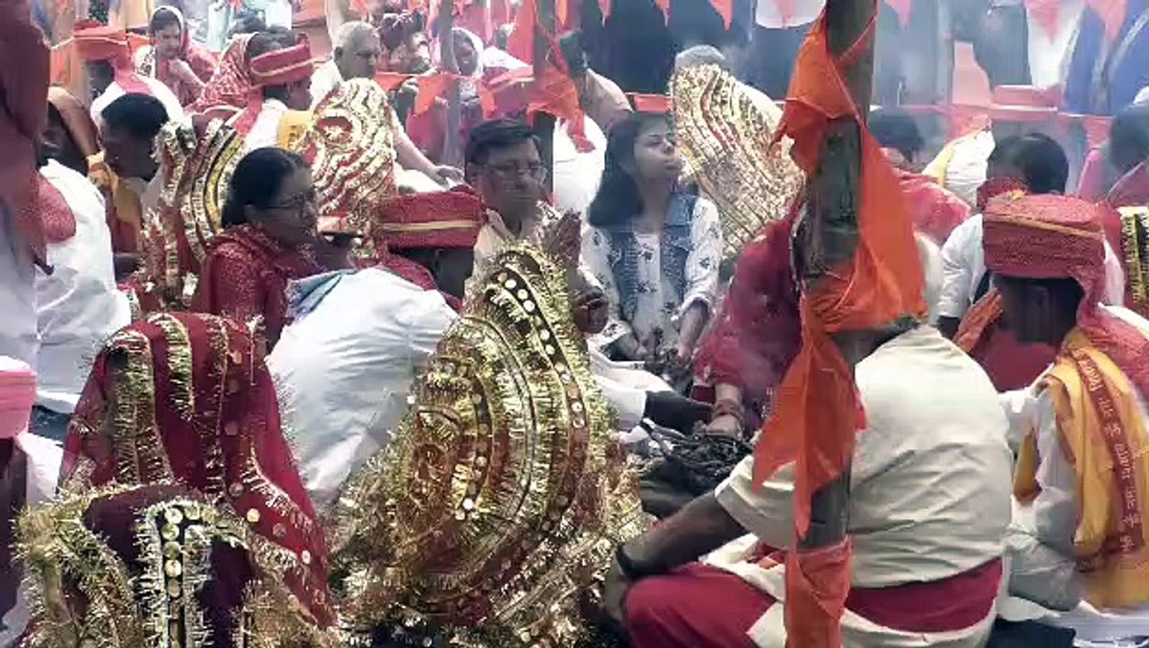 केंदई आश्रम में 58 जोड़ों ने अग्नि को साक्षी मानकर रचाई शादी