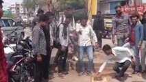 रीवा: सीएम शिवराज सिंह चौहान का पुतला दहन कर एनएसयूआई ने किया प्रदर्शन