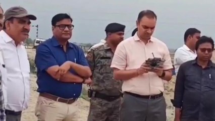 खगड़िया: स्टेट हाइवे निर्माण को लेकर डीएम ने किया स्थलीय निरीक्षण, हवाई सर्वे