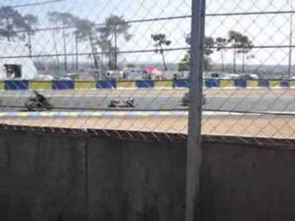 Chute pilote 24h du mans moto 2007