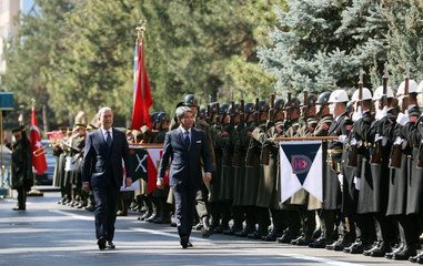 Bakan Akar, Malezya Savunma Bakanı ile görüştü