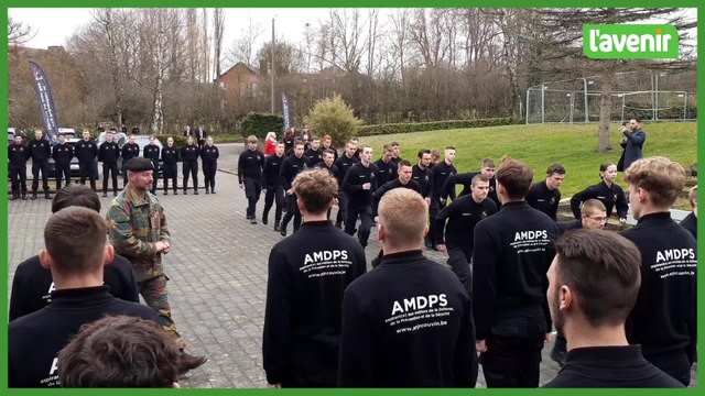 Ludivine Dedonder et Caroline Désir saluent le succès de la filière « Assistants aux métiers de la Défense » à Couvin
