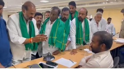 సిరిసిల్ల: పంట నష్టపోయిన రైతులను ఆదుకోవాలని డిమాండ్